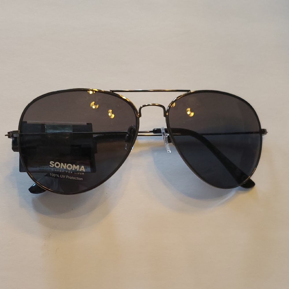 Sonoma Black Aviator Sunglasses
